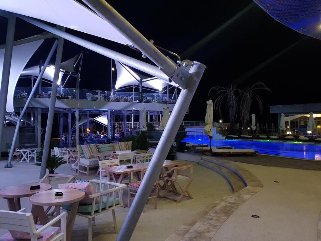 Ayka Apartment Mamaia Eksteriør bilde