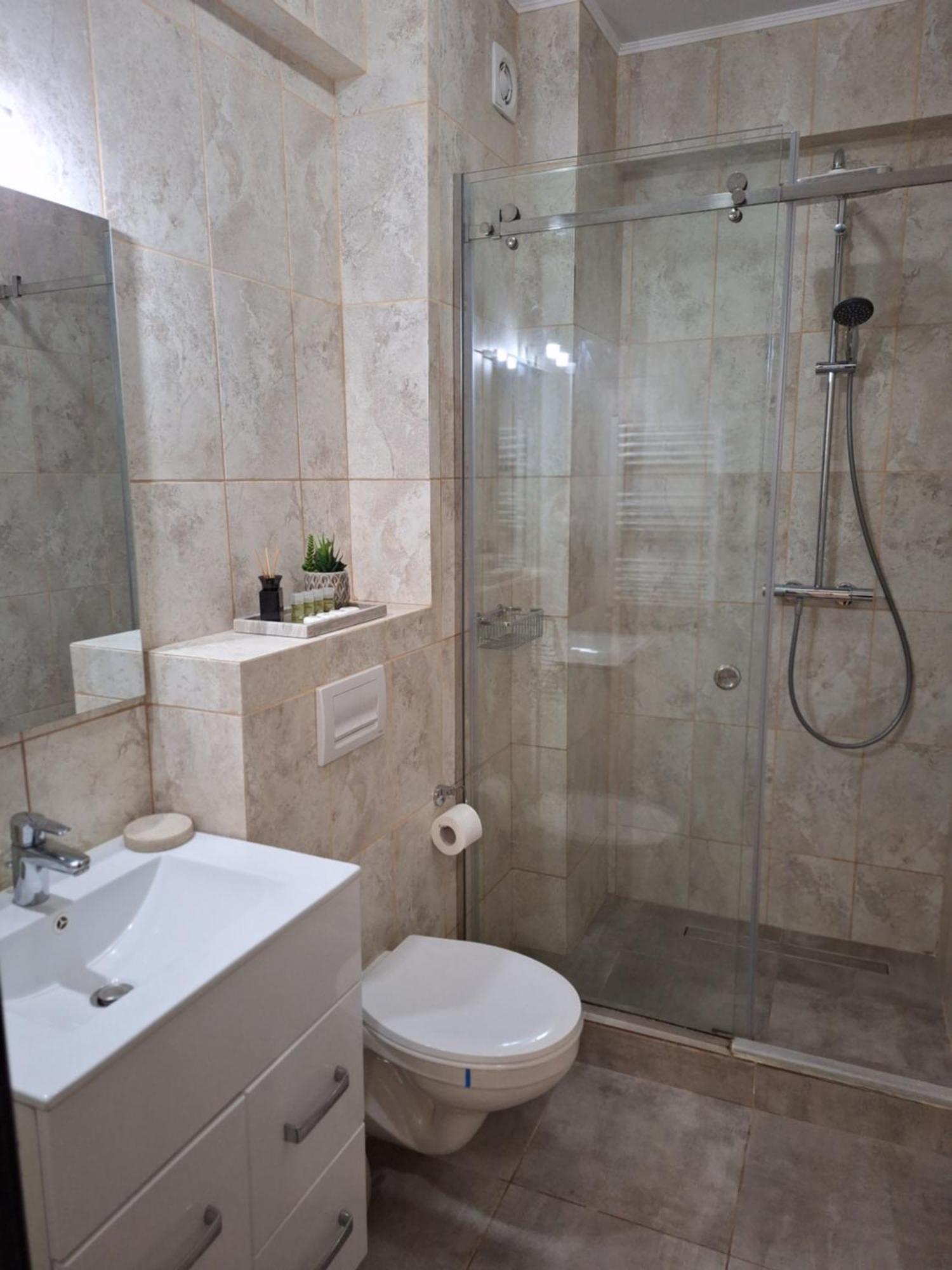 Ayka Apartment Mamaia Eksteriør bilde